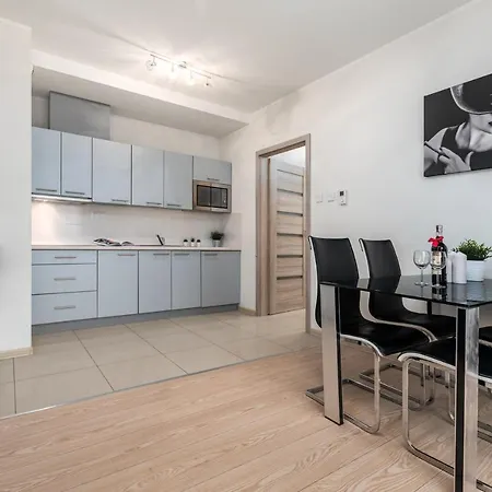 Al Krakowska 291A By Homeprime Warsaw Exterior photo