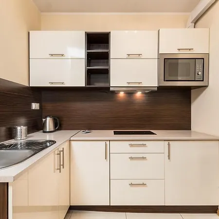 Al Krakowska 291A By Homeprime Warsaw Exterior photo