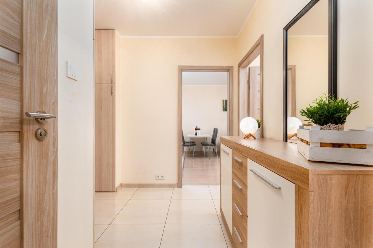 Apartment Al Krakowska 291a By Homeprime Warsaw