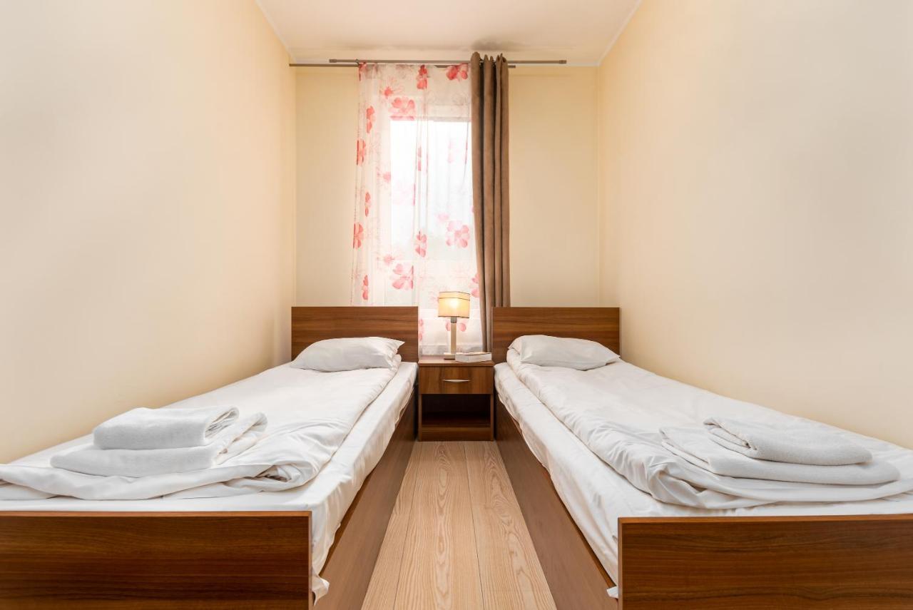 Al Krakowska 291a By Homeprime * Warsaw