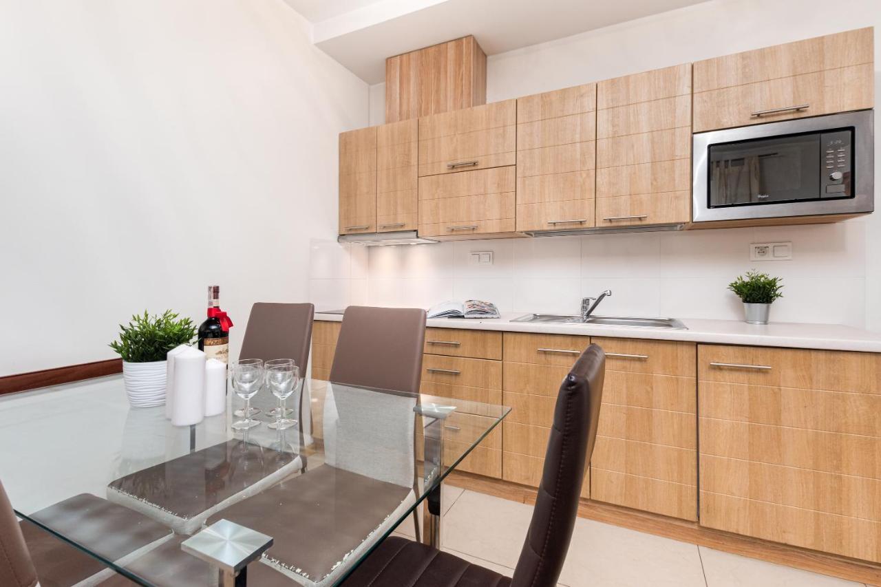 Apartment Al Krakowska 291a By Homeprime Warsaw