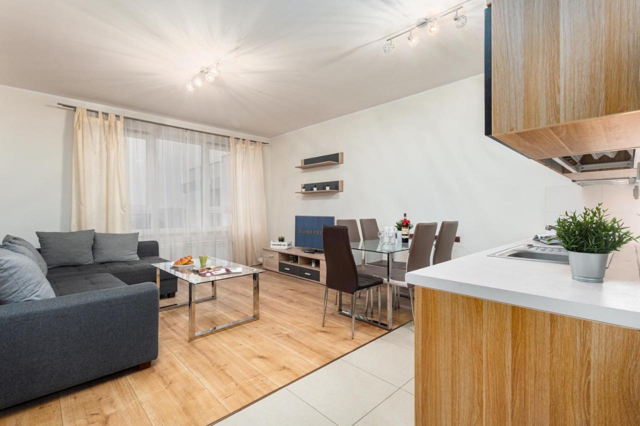 Apartment Al Krakowska 291a By Homeprime Warsaw