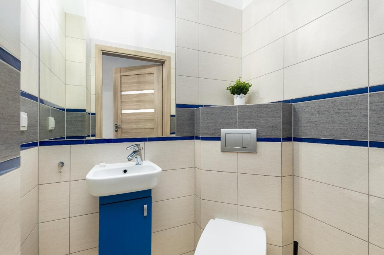 Al Krakowska 291a By Homeprime Warsaw