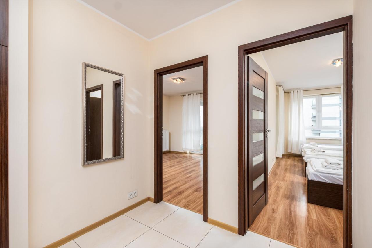 Al Krakowska 291a By Homeprime *