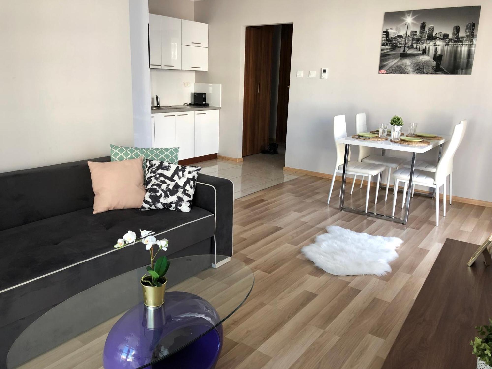 Krakowska 291a By Homeprime