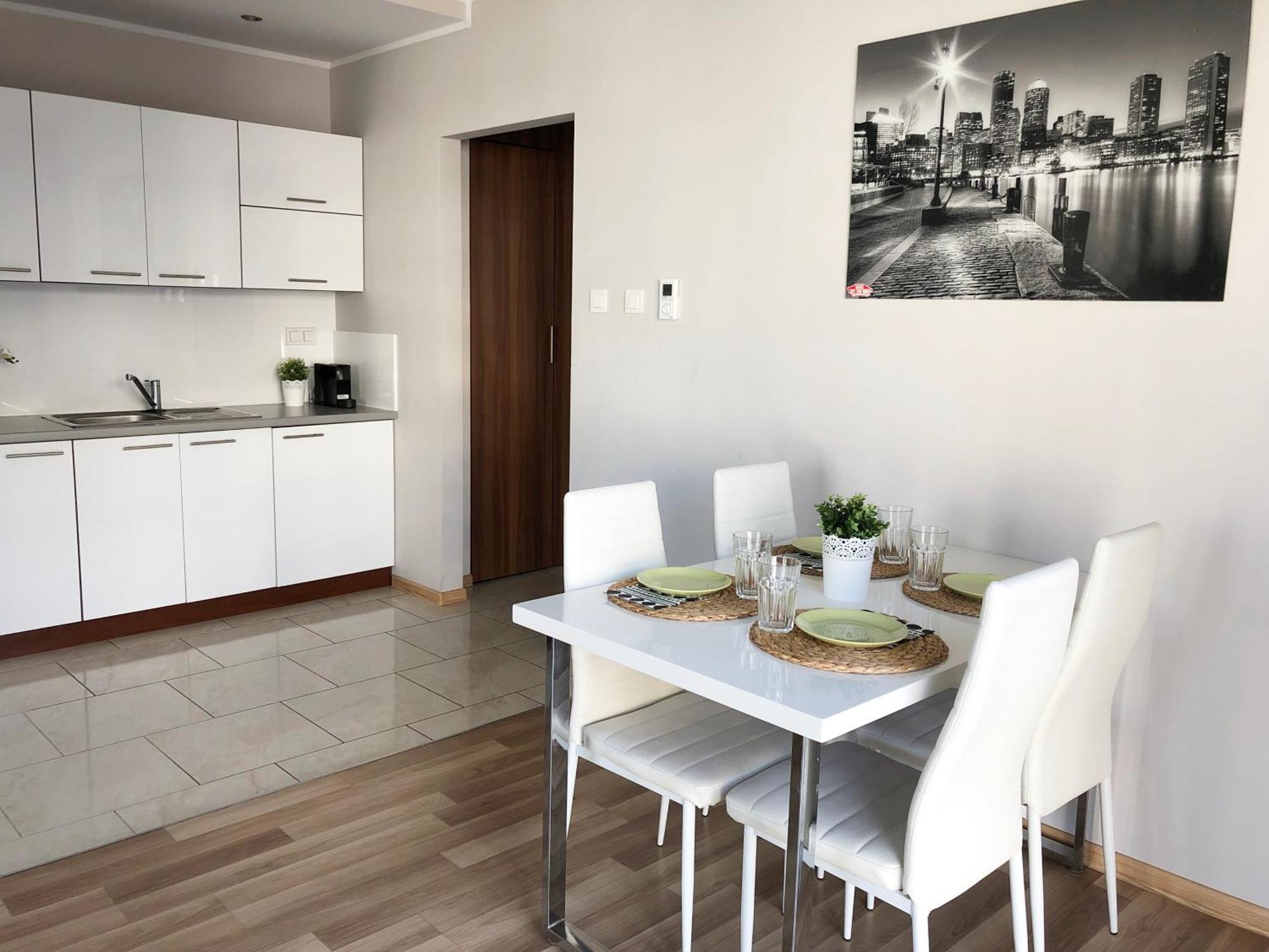 Apartment Al Krakowska 291a By Homeprime