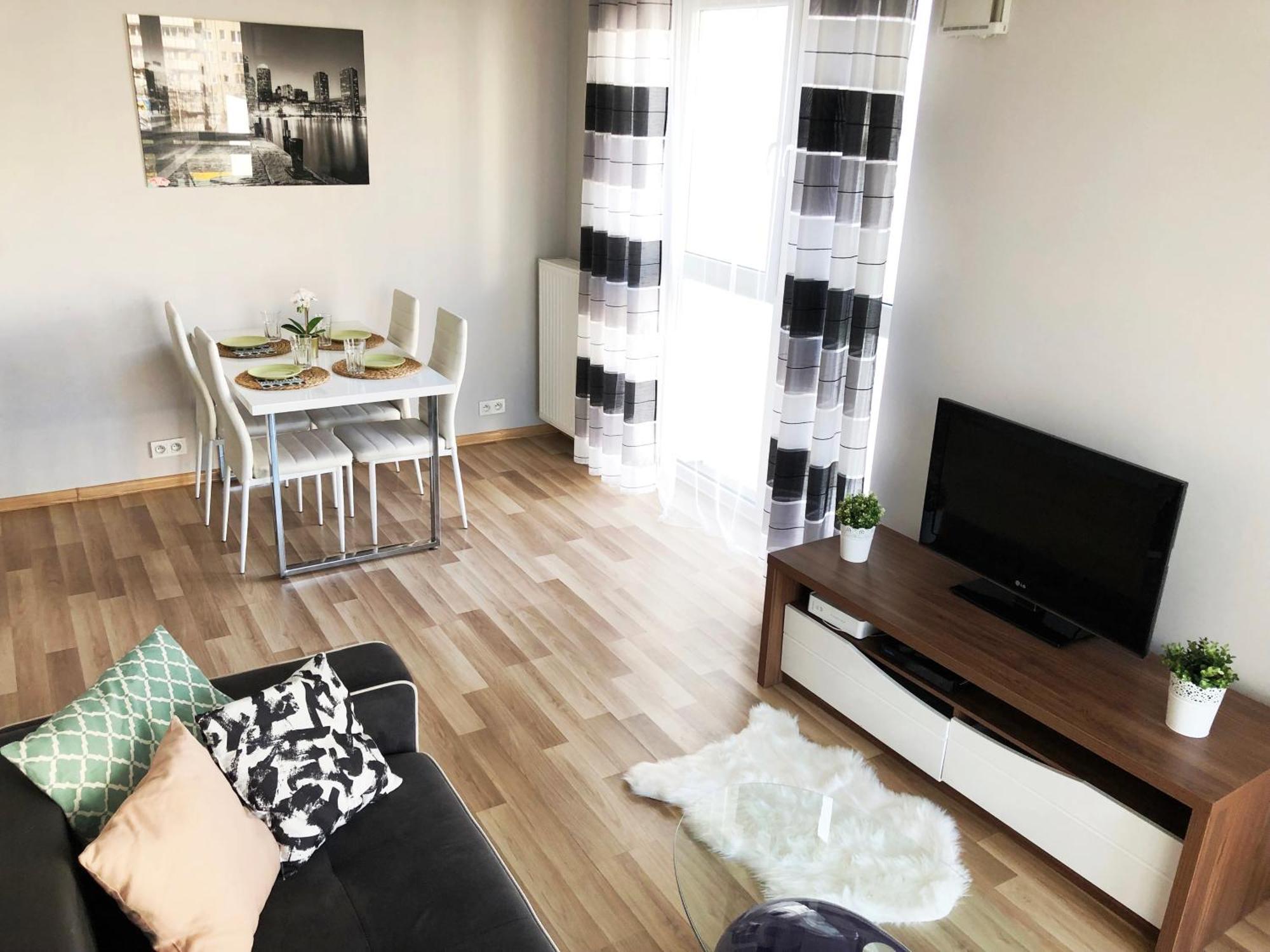 Apartment Al Krakowska 291a By Homeprime Warsaw
